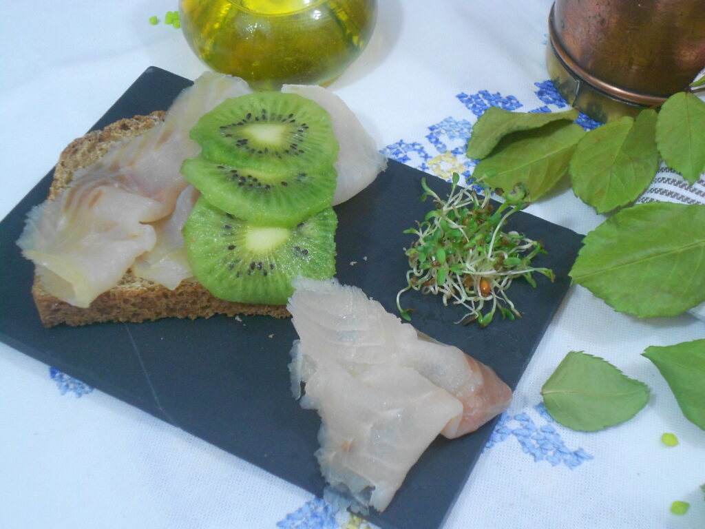 petit déjeuner à la truite fumée