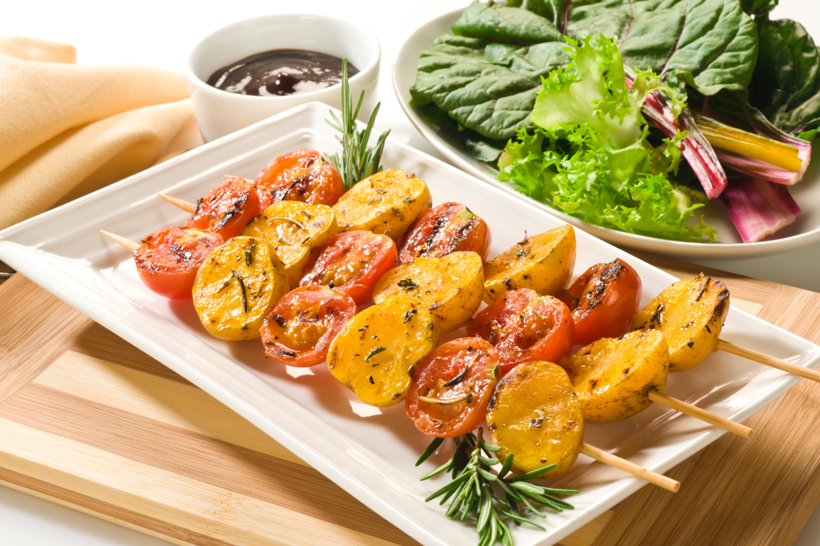 barbecue brochette tomates